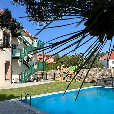 Barrique - Private Wellness 4* Valtice