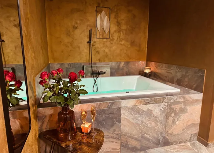 Barrique - Private Wellness Apart Otel Valtice
